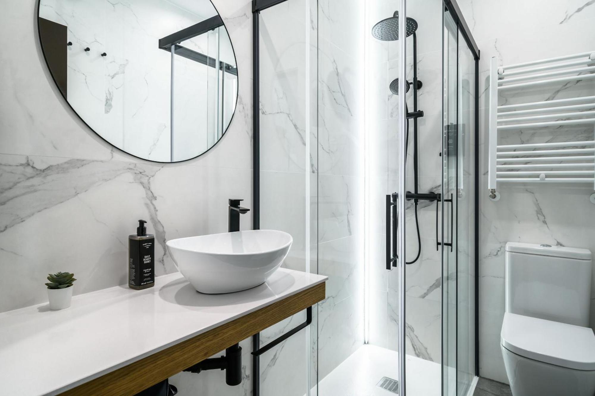 Limehome Bilbao Tristan De Leguizamon Kalea Bilik gambar