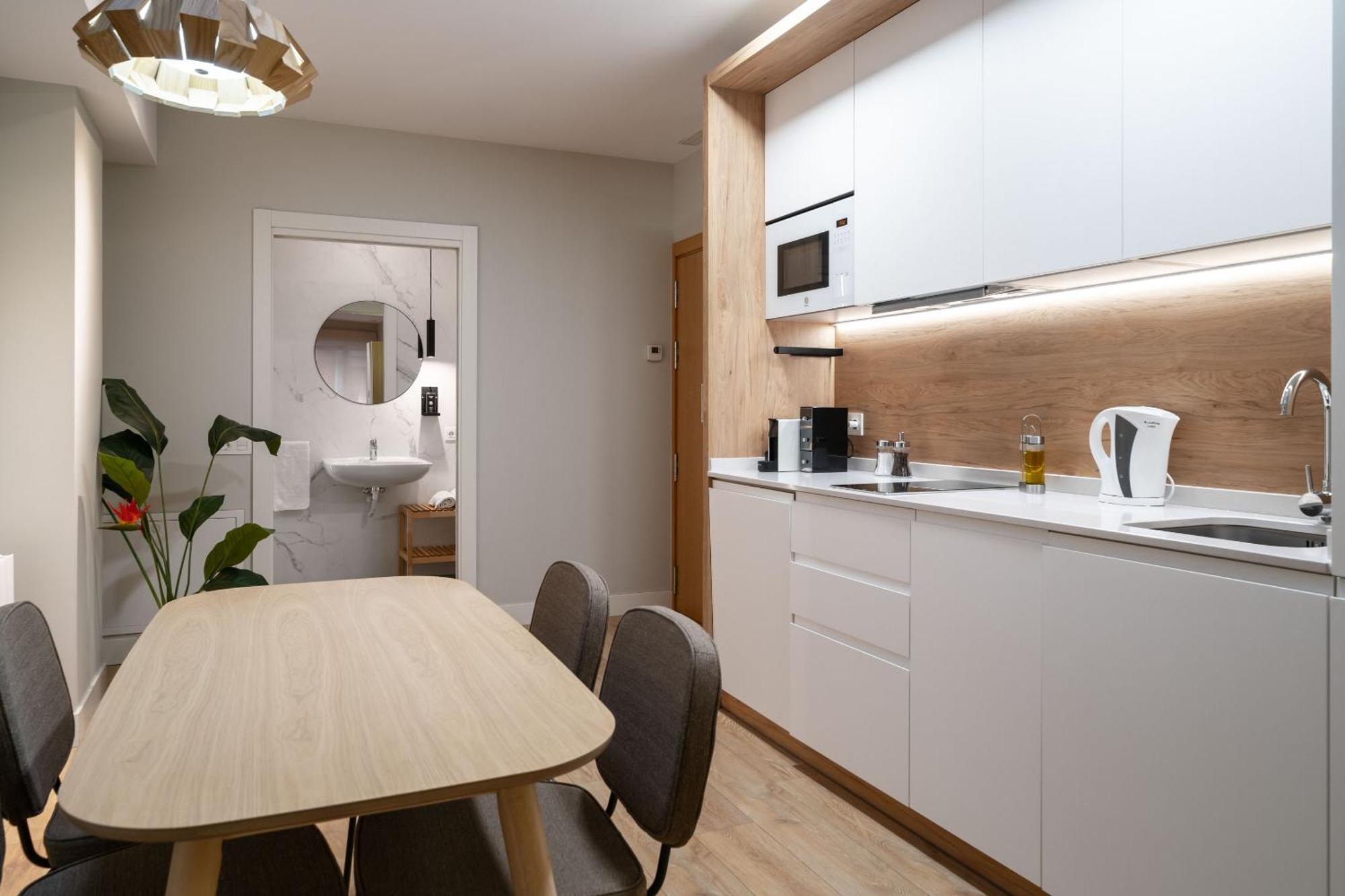 Limehome Bilbao Tristan De Leguizamon Kalea Luaran gambar